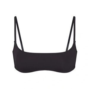 SKIMS SWIM MICRO SCOOP BIKINI TOP IN ONYX